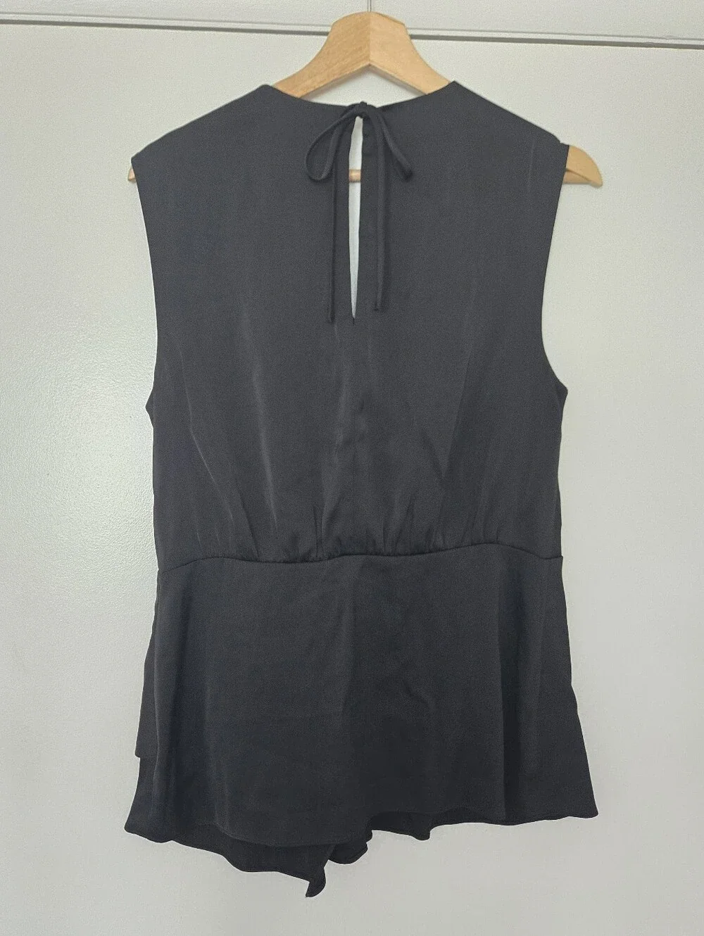 3.1 Phillip Lim Black Sleeveless Flowy Defined Waist Top Peplum Size 8